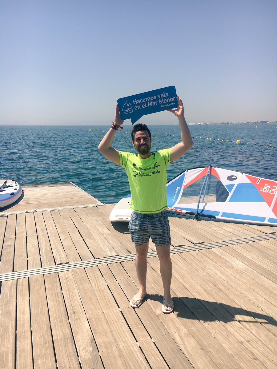 fran__san's tweet image. 🔵Los jóvenes podrán disfrutar todos los sábados de  #DíasAzules en el #MarMenor. Actividades náuticas por 1€ @regiondemurcia @AdelaMCacha