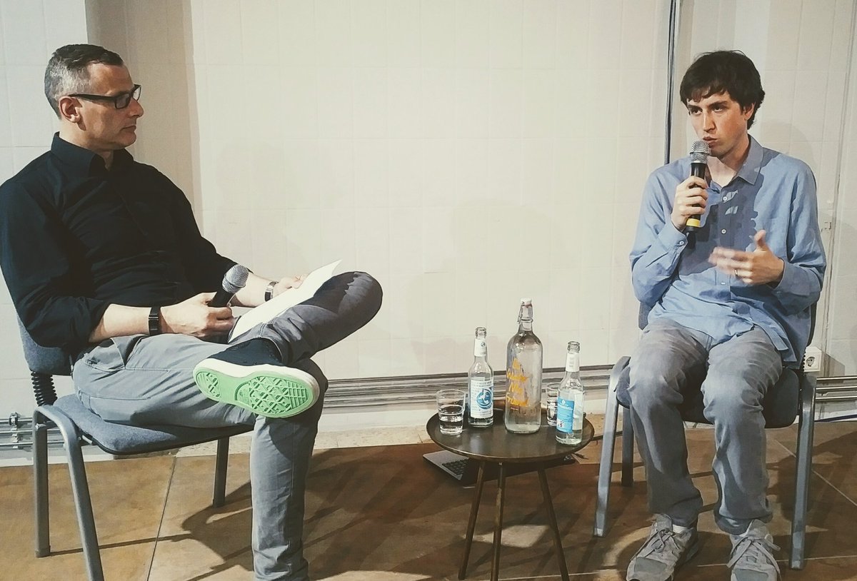 Now having <a href="/adamdangelo/">Adam D'Angelo</a> CEO of <a href="/Quora/">Quora</a>  for a fireside chat <a href="/UnicornBerlin/">Unicorn Workspaces</a> mod: <a href="/AlexKoelpin/">Alexander Kölpin</a> #proud #unicorn