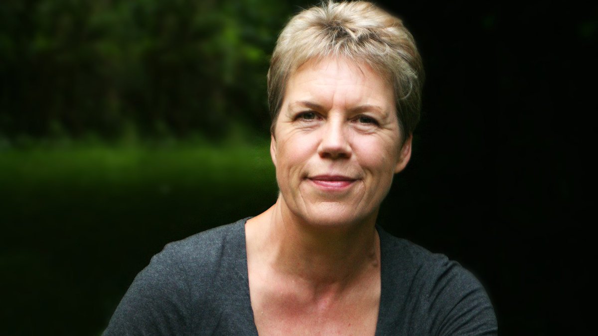 "Taking the land into the city will be easier than taking people out of the city to work on the farms" - Helen Browning #Harmony2017