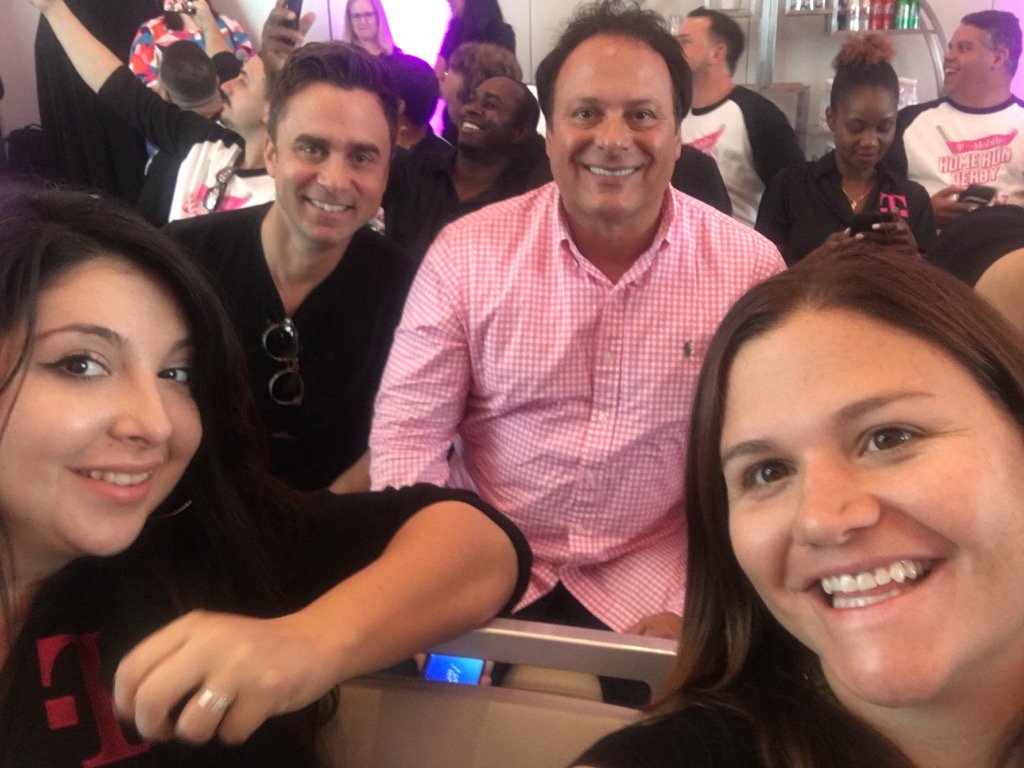 T-Mobile is helping small businesses everyday!!
<a href="/TMobileAtWork/">TMobileAtWork</a> <a href="/marcuslemonis/">Marcus Lemonis</a>