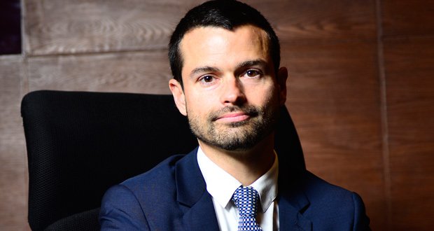BusinessMag_Mu's tweet photo. Jérémie Pellet (AFD) : «Maurice a été un laboratoire d’idées et de projets» https://t.co/f8SASFKdHr @AFD_France @PelletJeremie
@EveFidele https://t.co/eKjbBNV9mb