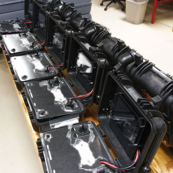 SDRobots's tweet image. Tactical remotes for our #tactical #robots. ow.ly/amQp30dv3vU  #superdroidrobots #battlebots #emergency #swat #lawenforcement #police