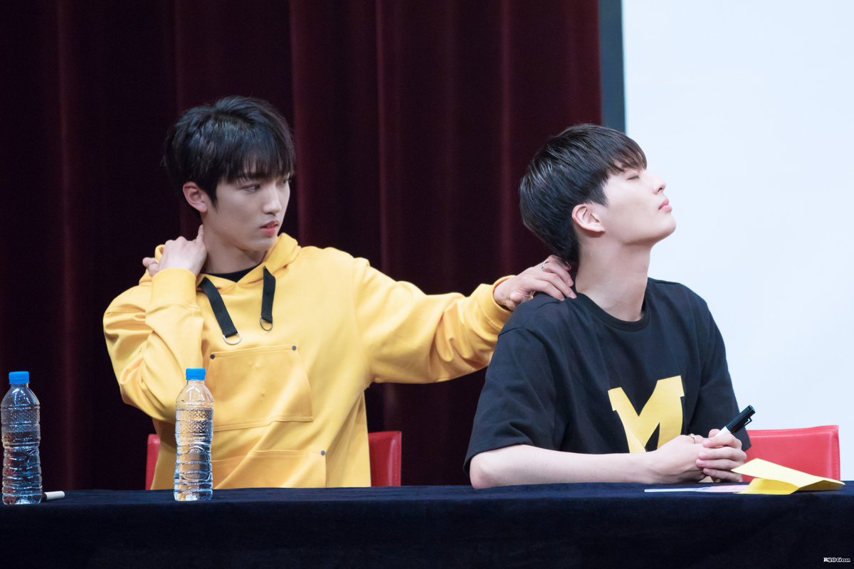 R10tionP's tweet photo. 170708 인천 팬사인회 @UP10TION
#업텐션 #UP10TION #시작해 #RUNNER  #고결 #고민수 #KOGYEOL #コギョル https://t.co/xdlIHf9obO