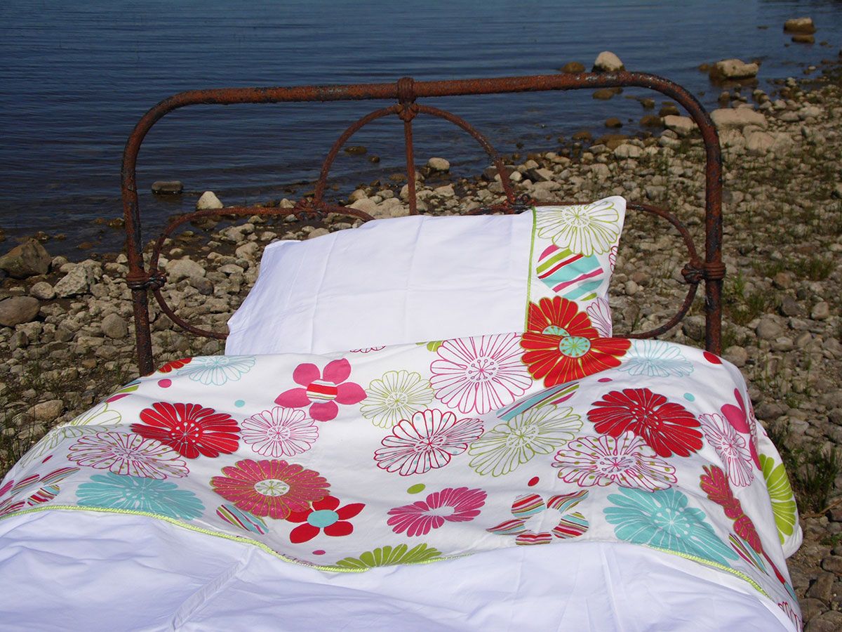 Happy Monday, linen lovers! Did everyone have a splendid #weekend? Did anyone have one of those do nothing #DuvetDays?