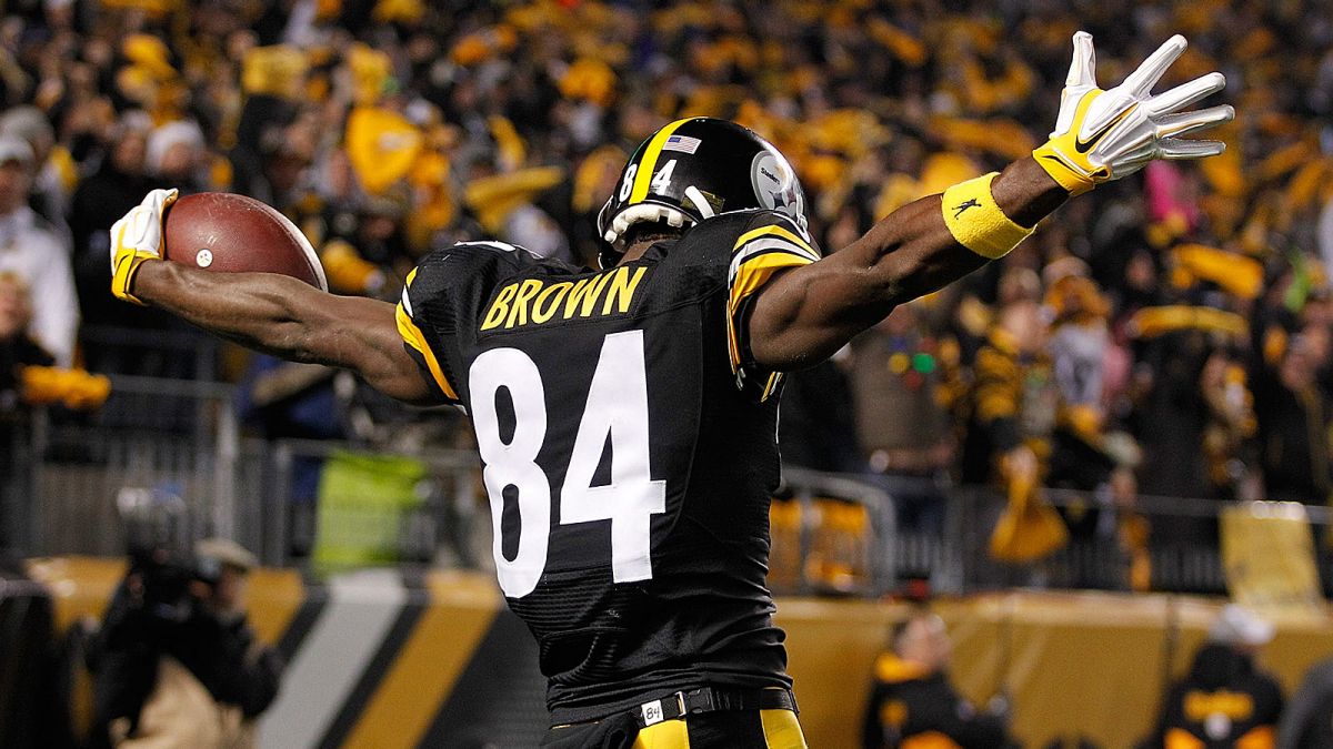 Best in the Biz? Happy Birthday to WR Antonio Brown! 