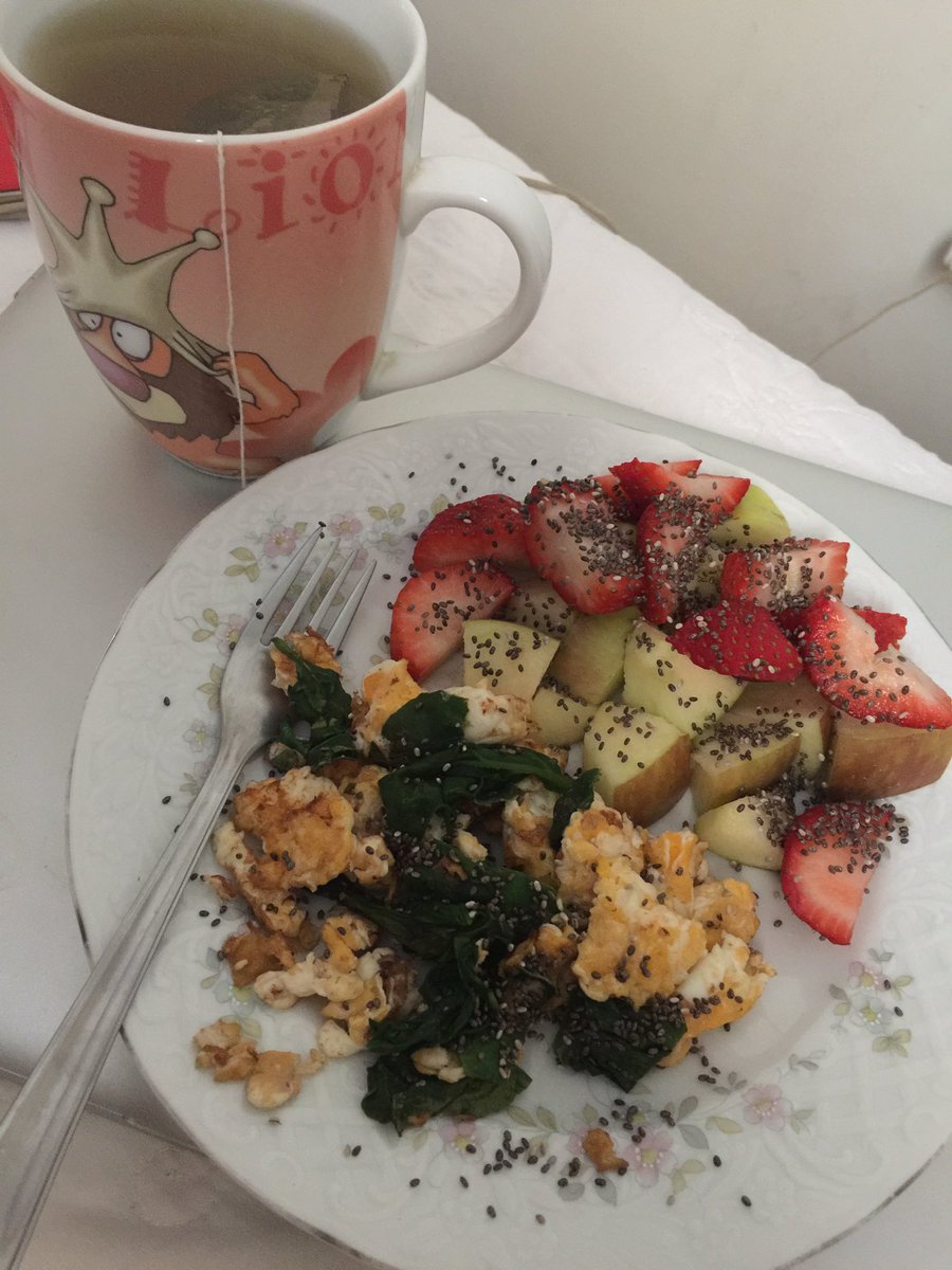 carolcarsalade's tweet photo. Aquele café da manhã caprichado para começar bem a semana! #ComidaDeQualidade #FocoTotal https://t.co/xIArTW9PYe