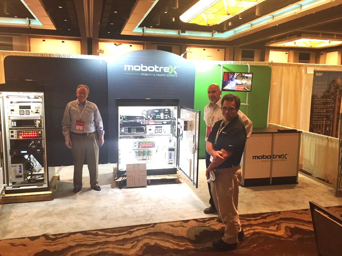 MoboTrex's tweet photo. Brilliant........Introducing the new Brilliant P ATC cabinet @imsasafety #IMSA2017 #TrafficExperts https://t.co/WSHIxVmHgv