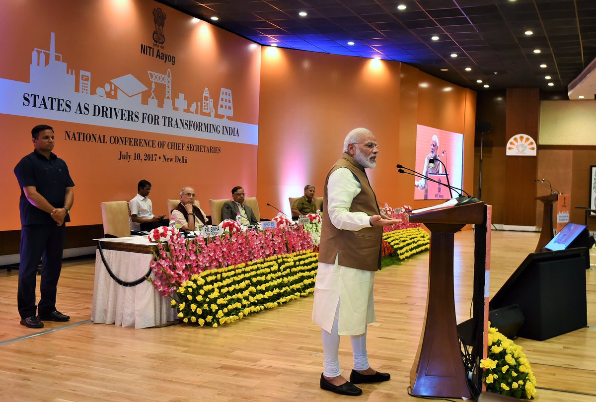 NITI Aayog (@nitiaayog) on Twitter photo One-of-it's-kind, inspiring interaction of PM <a href="/narendramodi/">Narendra Modi</a> with Chief Secretaries reinforces the need for #CooperativeCompetitiveFederalism One-of-it's-kind, inspiring interaction of PM <a href="/narendramodi/">Narendra Modi</a> with Chief Secretaries reinforces the need for #CooperativeCompetitiveFederalism