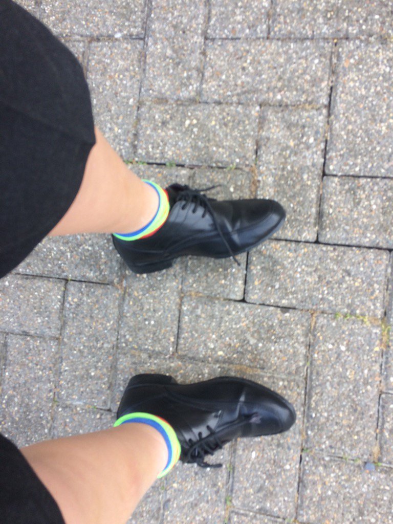 gingerman3671's tweet photo. Socks be socks https://t.co/14GurSqIEE