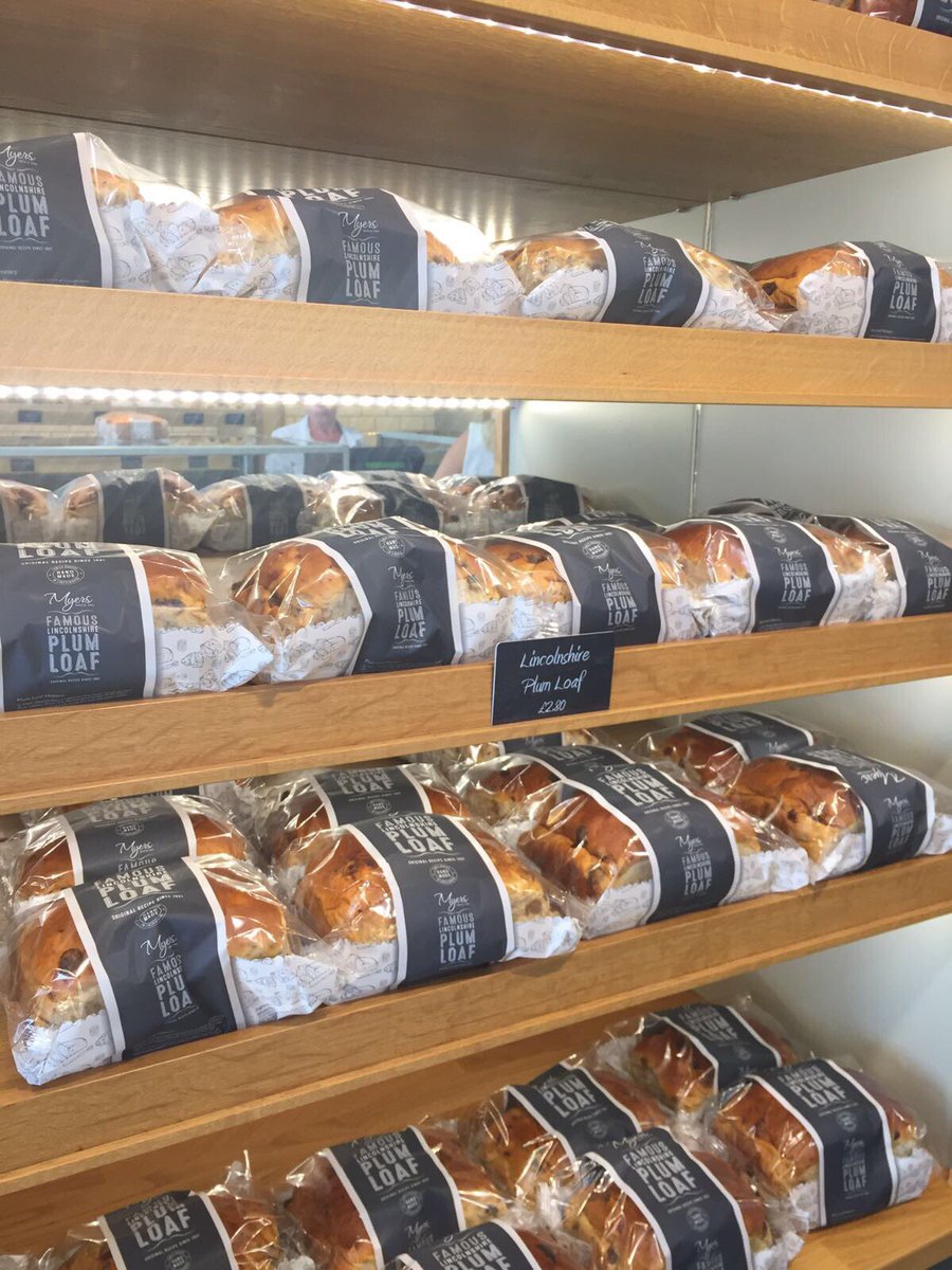 Picking up a batch of freshly made <a href="/MyersPlumLoaf/">Myers Plum Loaf</a> for this weeks dinner party #buylocal #lincolnshire @LoveFoodLincs
