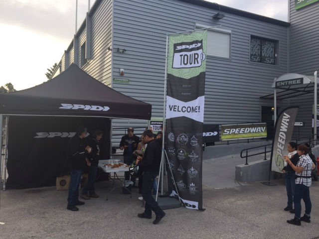 Speedwayfr's tweet photo. Le #SpidiTour, en partenariat avec @Motomagcom, a fait une halte devant notre magasin d'#Aubagne le week-end dernier ! #moto https://t.co/VmmPJj7qsd