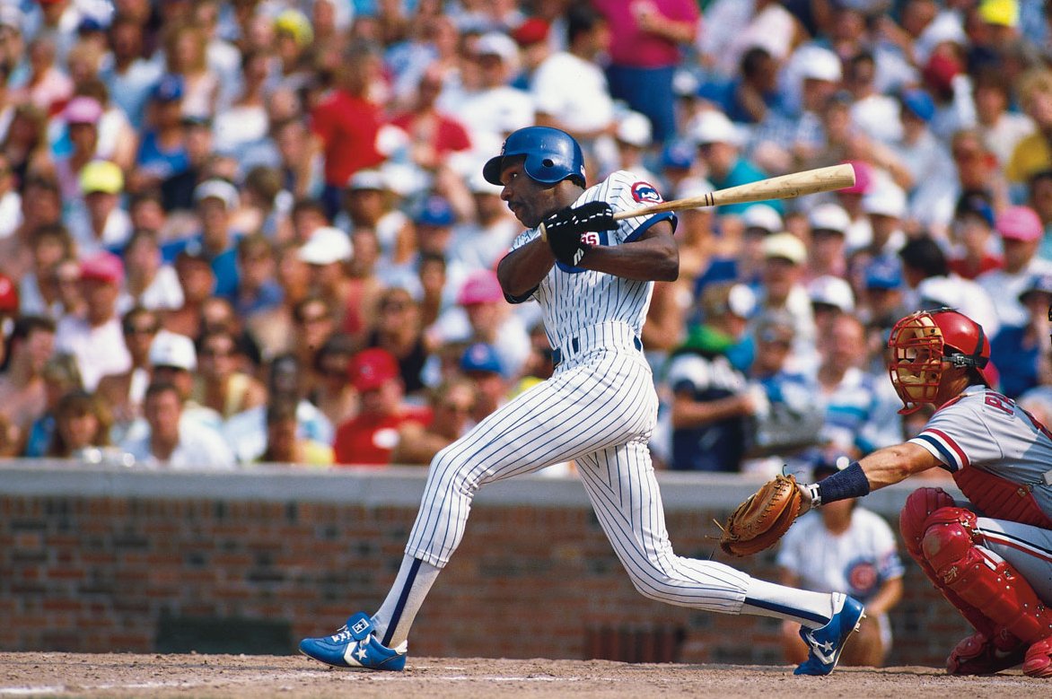 Happy birthday to Hall of Fame outfielder, Andre Dawson! 