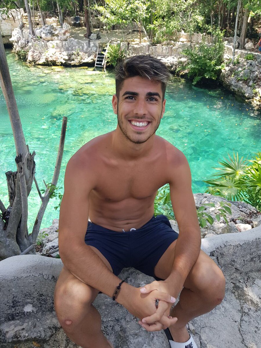 Gran día en los espectaculares cenotes. 🔝 #México