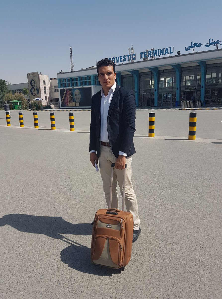 TGSportsLLC's tweet image. Headed to the office and my partner headed to close another deal in another country. #TGSGLOBAL.