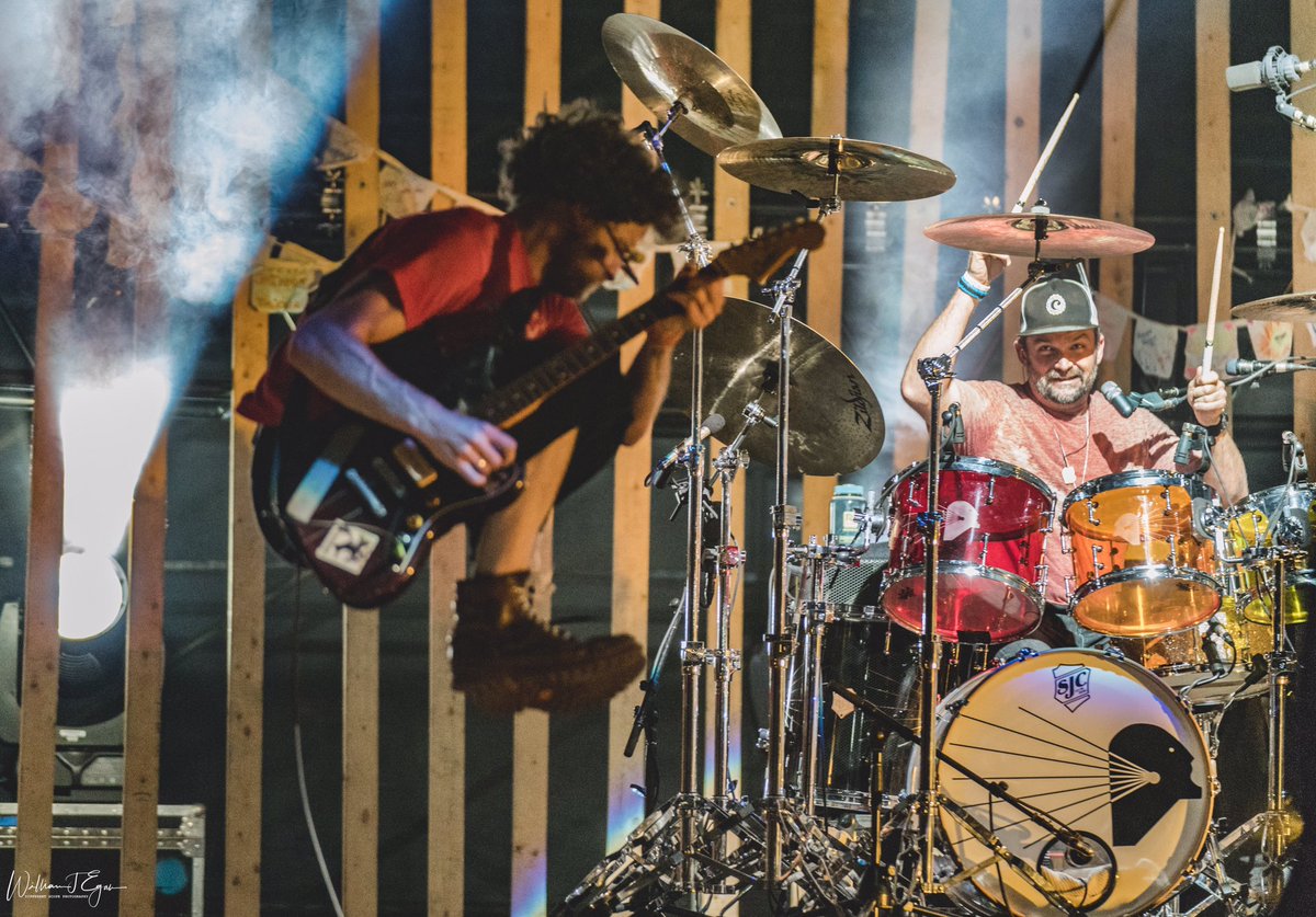 Different_Scope's tweet image. Thank you for an amazing night 🙌🏼 @chadwickstokes @bradcorrigan @dispatchmusic @MannCenter