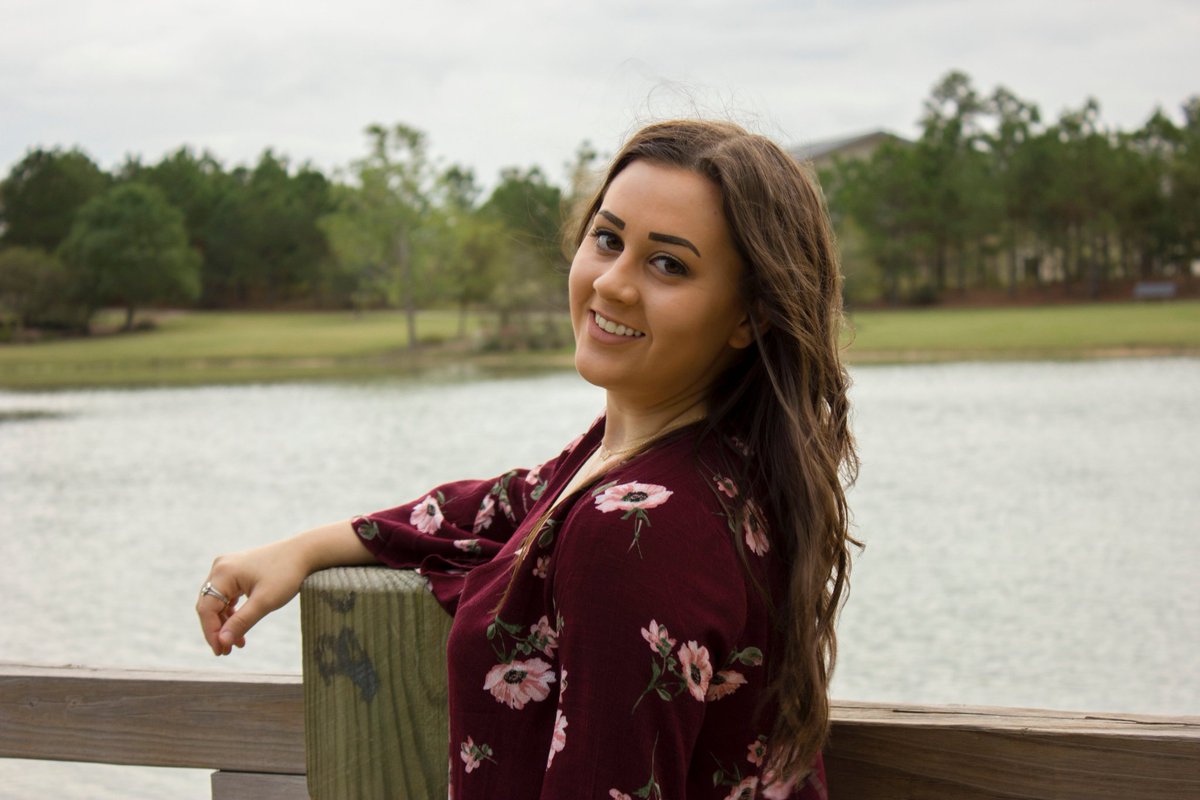 islander_cheer's tweet photo. Meet Alexis! She is a freshman from Tomball and is majoring in Kinesiology, exercise science. Welcome to the team @alexis_gach https://t.co/DvllZ4Mj6e