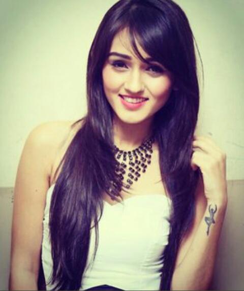 huda_kayani's tweet image. Will miss you. ❤😞😞
#meera #sathnibhanasathiya
@2795_tani