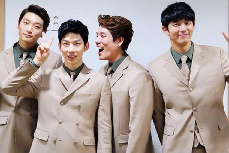 2 am ct. группа 2am. 2 am ct. 2am корейская группа участники. 2am корейская группа.