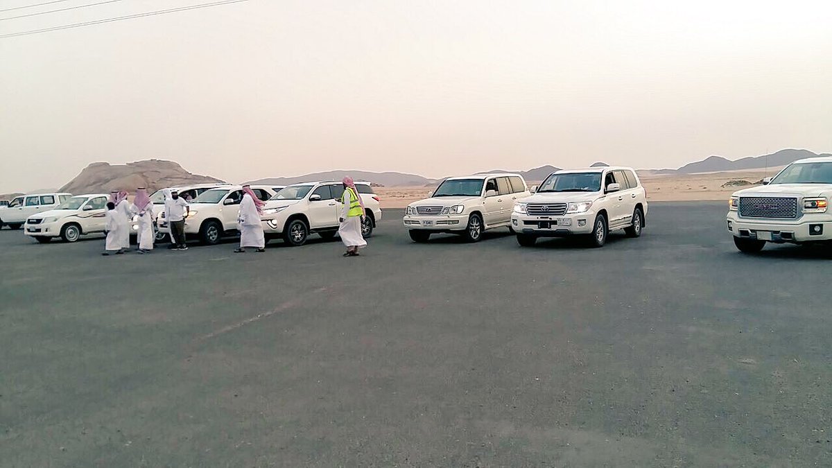 3fif_3's tweet photo. #مختصر_عفيف 

🔴 عاجل

مازال البحث قائم عن #مفقودة_حديجة و جهود كبيره من الجهات الامنية بمشاركة فريق غوث 

رتويت وساهموا جميعاً بالنشر 🔁 https://t.co/RxqKqsVjJi