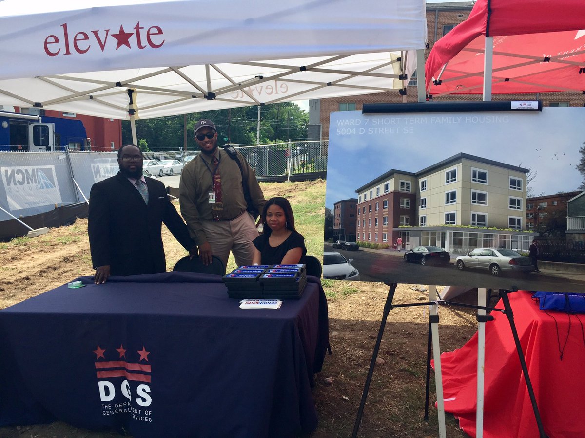 DCDGS's tweet photo. Our @DCDGS @DCHumanServ teams are on site ready for @MayorBowser ward 7 community walk @DCMOCRS @DCMOCA @DOES_DC @DCPoliceDept https://t.co/VG5sj3TcEV