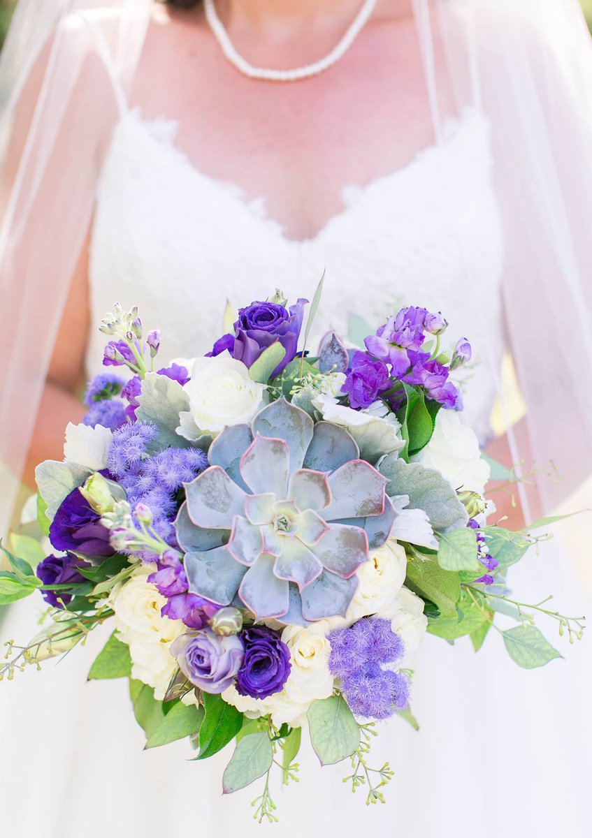 AlturiaFarm's tweet image. We couldn't be more excited for this adorable couple Mr. &amp;amp; Mrs. Peterson! #brittanyyorkphotography #rvaweddings #richmondweddings