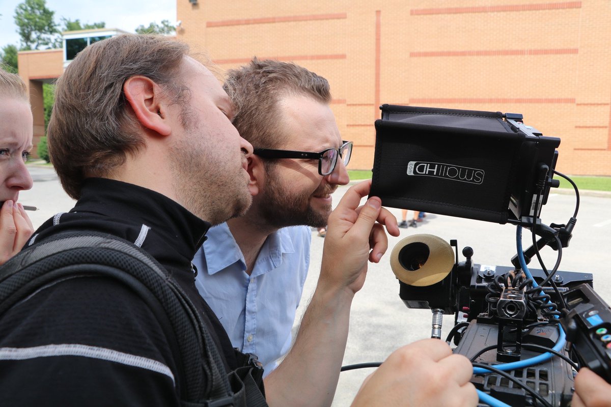 Telefilm_Canada's tweet photo. Cameras are rolling in Montreal on the tech start-up comedy #Appiness, @elibatalion's #microbudget feature financed through the #TalentFund https://t.co/kIjPsCrmug