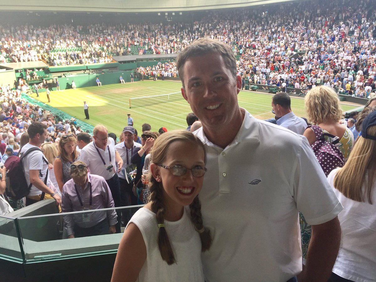 DavidRuff3's tweet photo. What an incredible day @Wimbledon watched @RafaelNadal @rogerfederer @CaroWozniacki #centercourt #court1 #ViewFromTheQueue #BUCKETLIST https://t.co/ywTMhtEEt0
