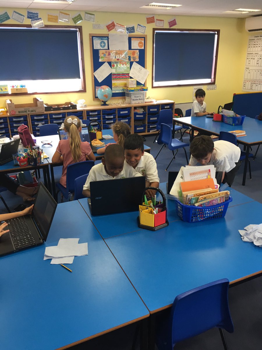 mrdwsavage's tweet photo. ProgrammingClub! 💻 https://t.co/lewPpJtsXj