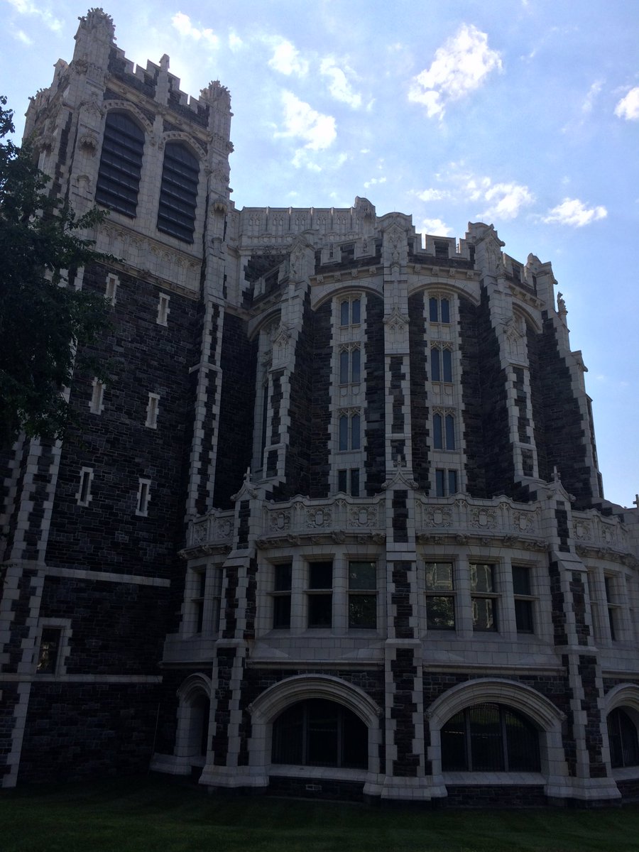 MicahJGreen's tweet image. This conference breaks the record for &quot;most last second room changes.&quot; However, CCNY campus is very pretty. #ACSColloids