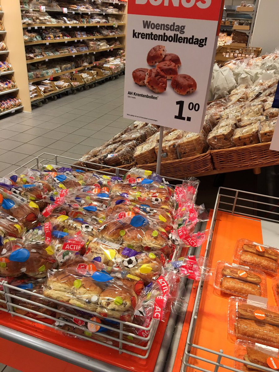 bats_w's tweet photo. Het is vandaag dinsdag. https://t.co/Fx9AX0PWAp
