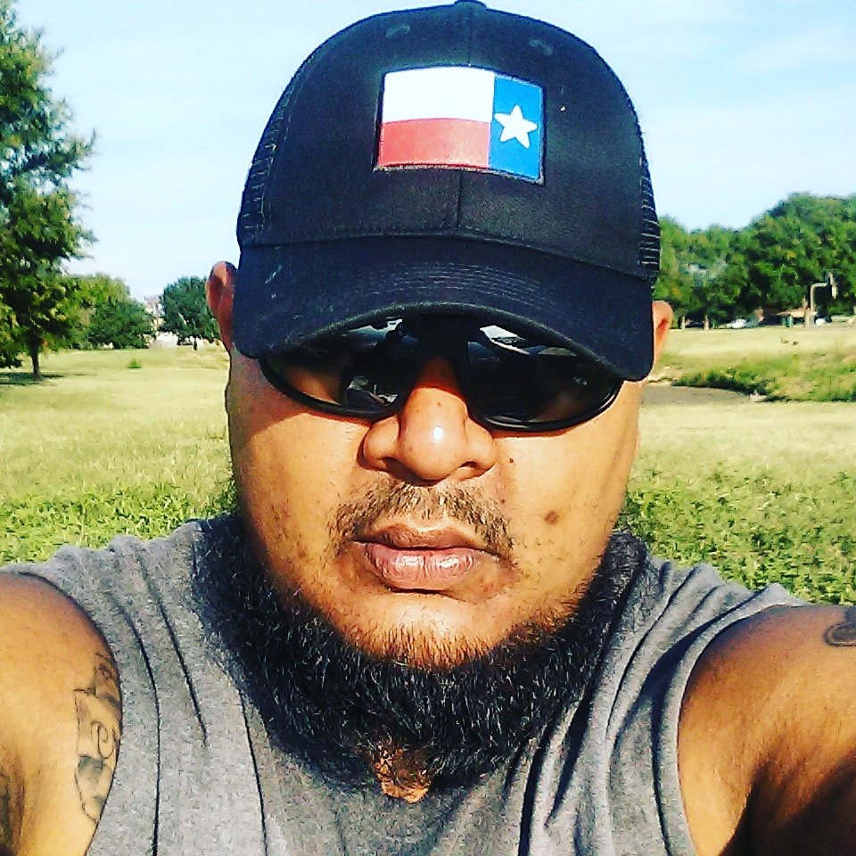 jack_trippa's tweet photo. Thats Lonestar state #LONESTARCATFISHING https://t.co/ScJOq0gIYK