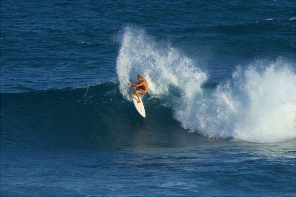 seth_elmer's tweet photo. Front Side Snap on South Shore #SethElmerSurfENERGY #Surf2CURE https://t.co/oQhBPOUMRy