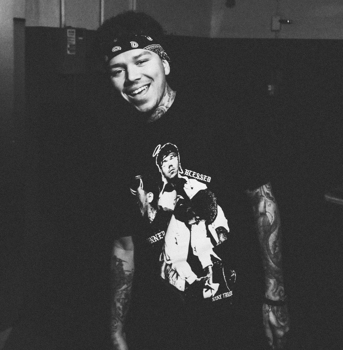 PHORAONE tweet picture