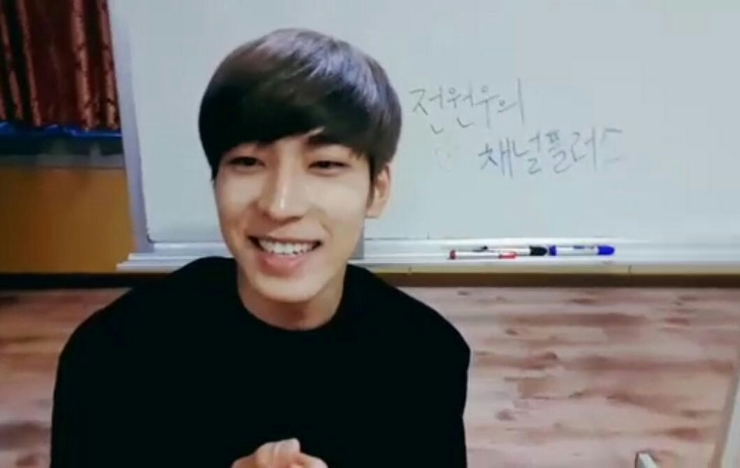 lq hiphop team (@lowqualhh) on Twitter photo 