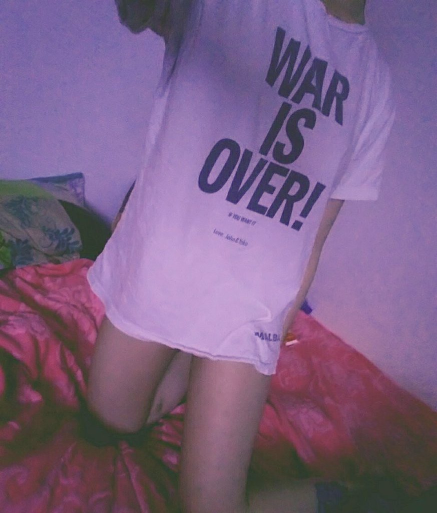 sadistgore's tweet image. hi it&apos;s 1am and i&apos;m taking pictures of my shirt.