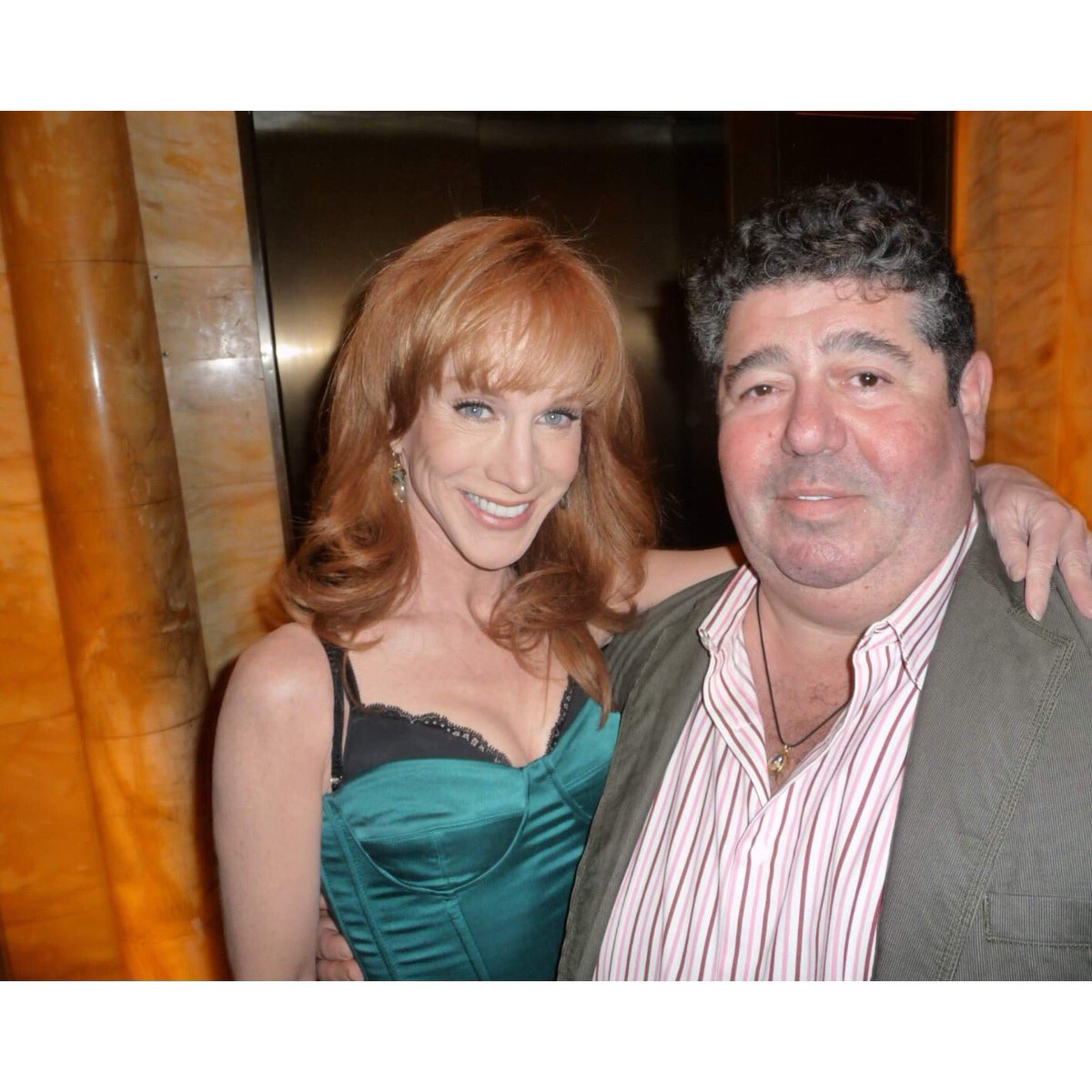 kathygriffin's tweet photo. Don't recall taking this photo with Russian intermediary Rob Goldstone, but I am in my Dynasty hat waiting for my interview with Mr. Mueller https://t.co/VZ4iT1SuJX