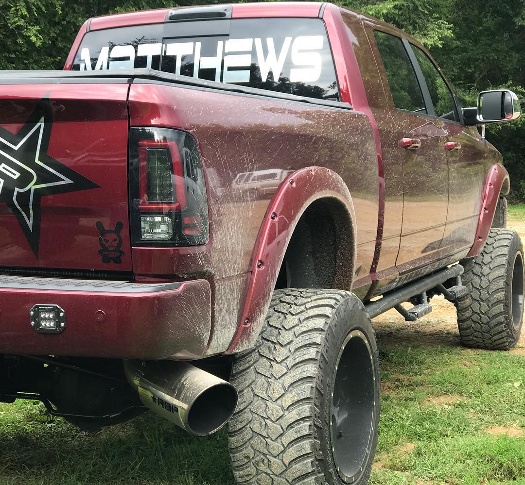 If you are anything like us, you are dying to make this truck shine again. 
📷 - @ky_mega_ram