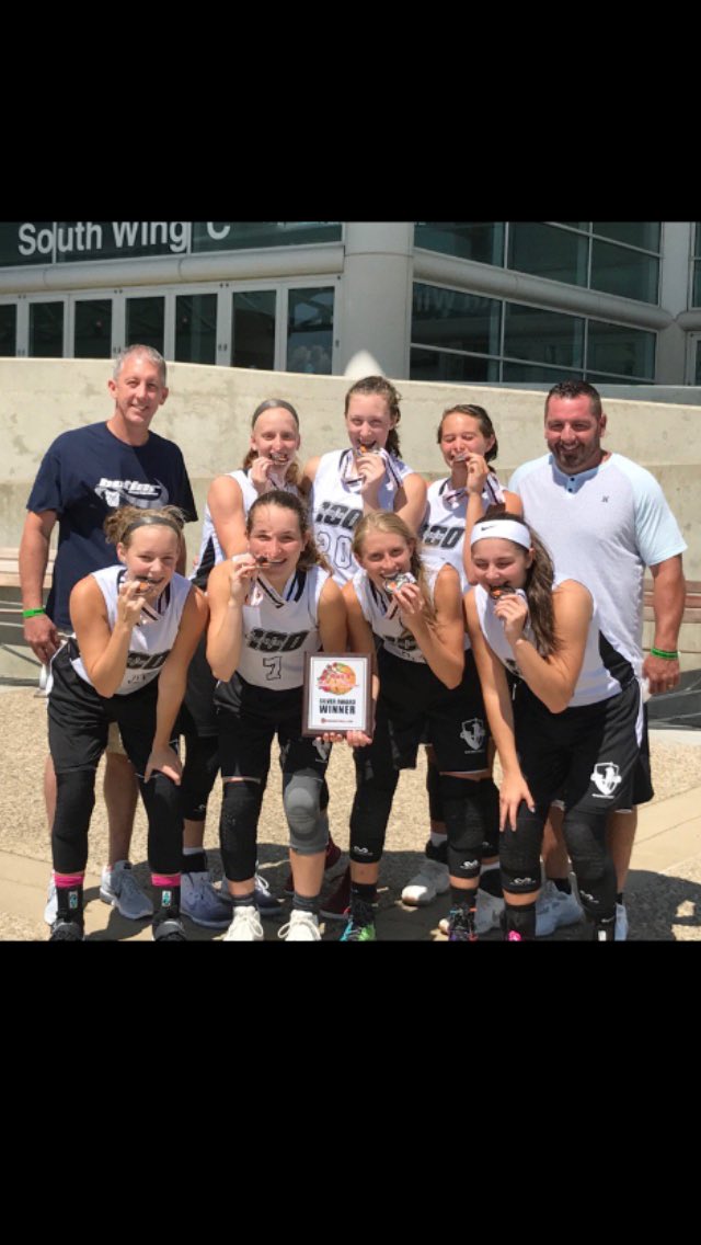 Always2016's tweet photo. Tuesday's schedule:

9am vs HTX Fire - Orange on Court 60
11:30am vs SC Stars U16 on Court 60
#KeepCompeting https://t.co/88GXNqOXBX