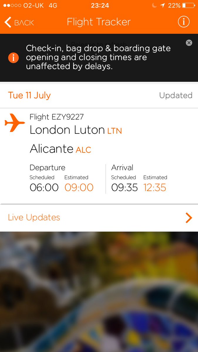 ARayer91's tweet photo. Excellent, could be delayed even further..well done @easyJet you've done a great job on this one 👍🏼🤦🏼♀️😤 #PoorCustomerService #DifficultJet https://t.co/rjPWItF1oq