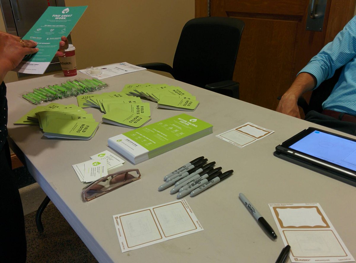 MichiganUXPA's tweet photo. Thanks to @vitamintalent for their great swag and for sponsoring our inaugural event! #miuxpa https://t.co/X6m8TvuCPT