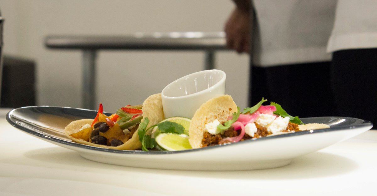 cbcichefs's tweet photo. Chefs Charlie and Juliet are at #cookcraftcreate with @LibbeyInc! Learn how they can help any dining experience stand out tomorrow at 11:00 https://t.co/Hl9TYjYjle