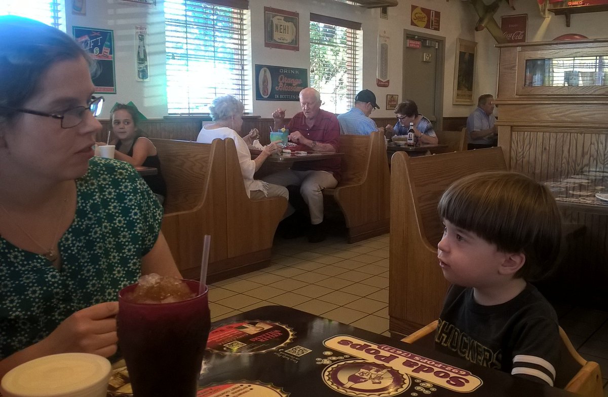 zapp7272's tweet photo. Dinner at Soda Pop's Café OKC 😋 https://t.co/OJgrBqStjh