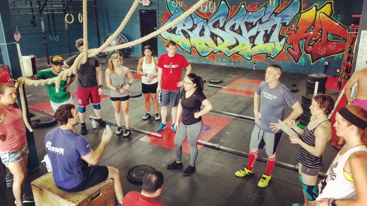 CrossFitHD's tweet image. Coach @SeanB0795 giving the class #preWOD #peptalk 

#CrossFit #fitness #YouLookBetterInHD #Chamblee #Dunwoody #Brookhaven #metcon