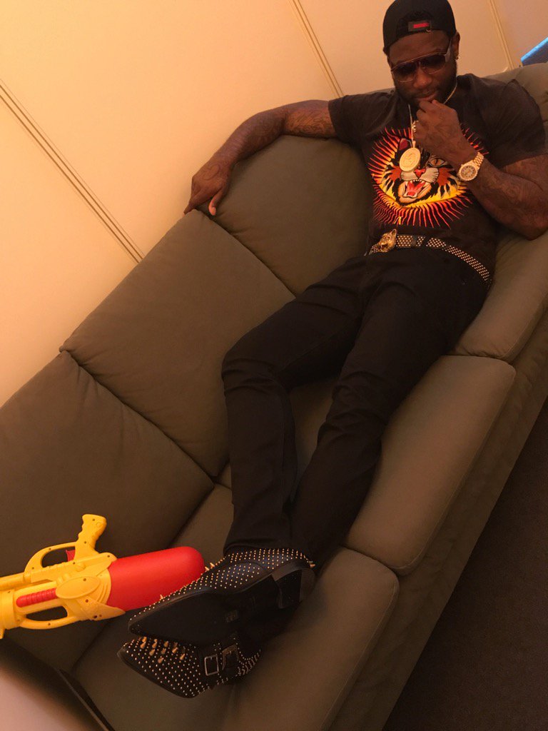 gucci1017's tweet image. Mood