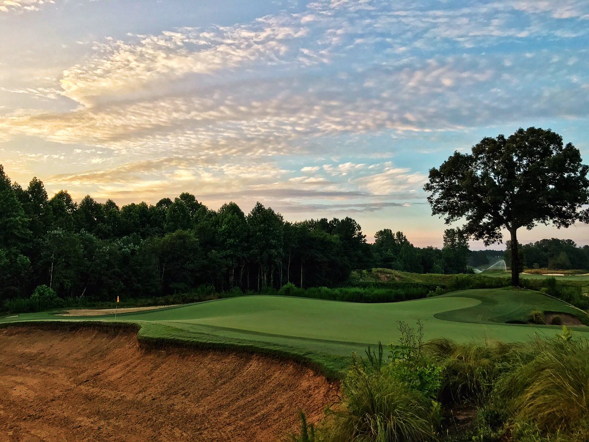 TobaccoRoadGolf's tweet photo. Bold; adverb. - A state of being. The vision of possibility. The heart of passion. The determination of excellence. The harmony of The Game. https://t.co/JKUkFnv1m8