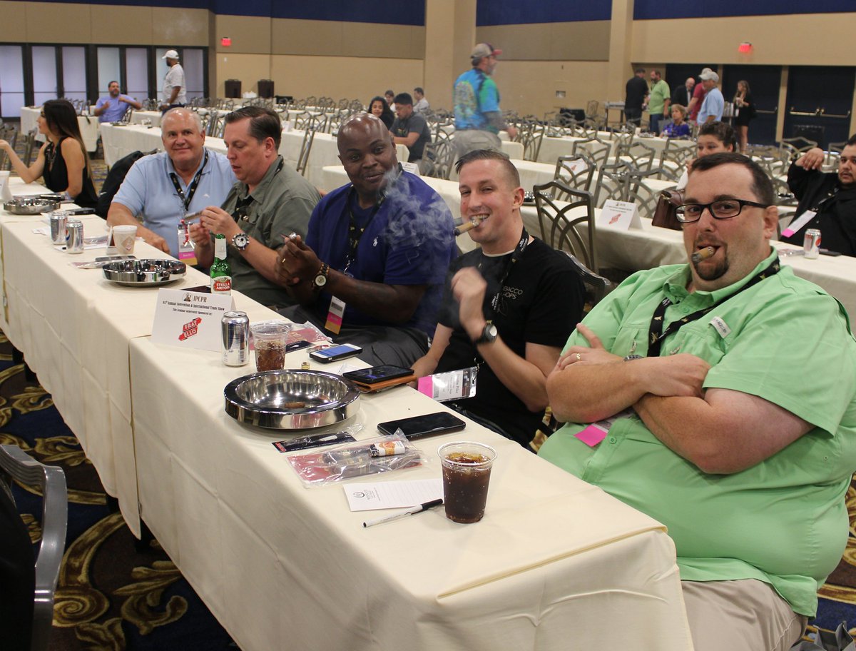 The <a href="/AnsteadsTobacco/">Anstead's Tobacco Co</a> crew njoying our next #IPCPR17 seminar sponsor's <a href="/Fratellocigars/">Fratello Cigars</a> #cigars prior to the event.