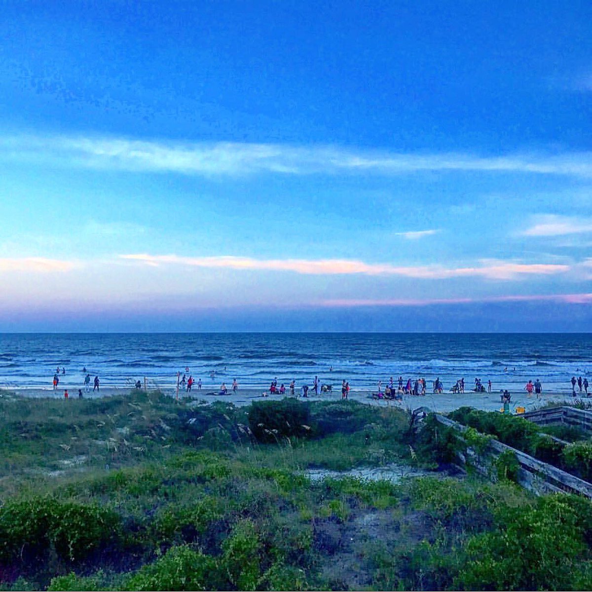The proper way to start a week! 👊🏼

Retweet if you agree!

#GoodOleBoys #Charleston #MondayMotivation #BeachTime