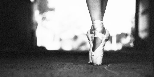 proudancer's tweet image. ⋆   ✫  . .  　  *  +  ·  　　　* 　　 ˚  +
.  ˚ 　  · ·   ˚ *  ✵    .   ⋆ 　 　 *

❥ Practice like you've ｎｅｖｅｒ won. Perform like you've never ｌｏｓｔ．