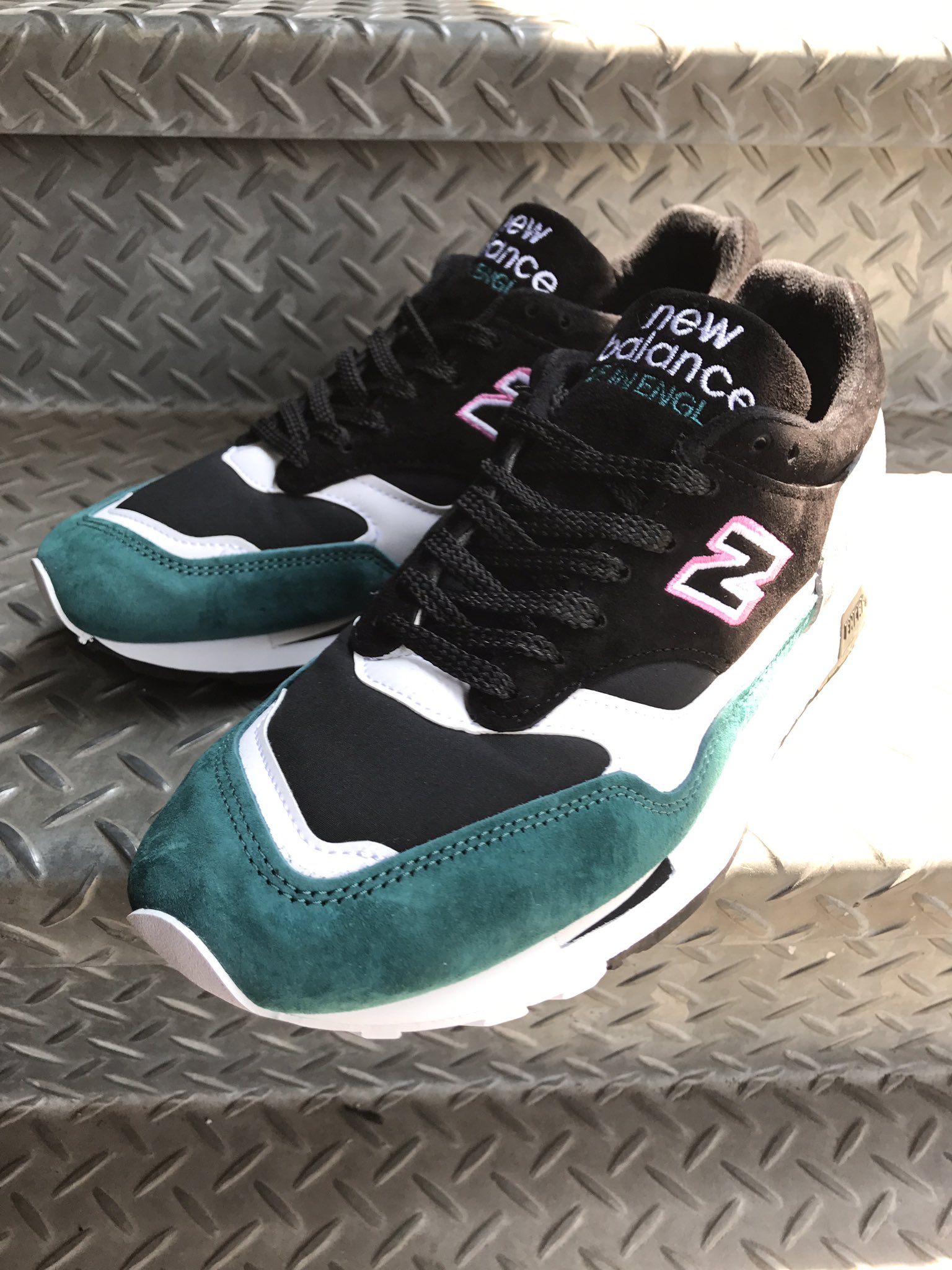 new balance m1500kfg flamingo