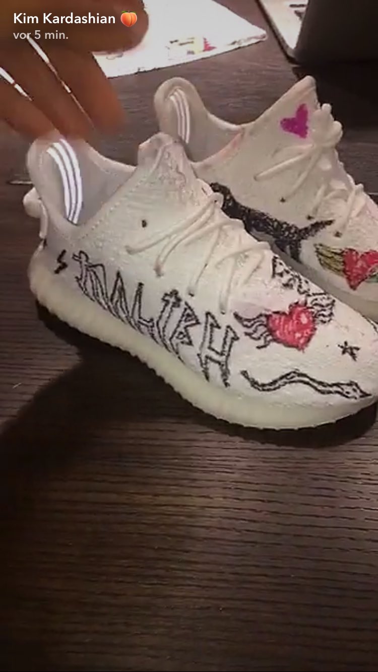 YEEZY MAFIA on X: CUSTOM INFANTS YEEZYS MADE BY AN 10 YEARS OLD ARTIST YOU  CAN HAVE YOUR OWN NAME ON IT TOO 17TH JULY ON   #MafiaSZN  / X